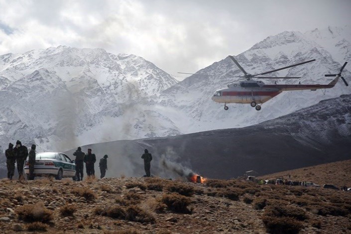 تیم تخصصی پزشکی قانونی استان در محل نزدیکی سقوط هواپیمای تهران- یاسوج مستقر شده است