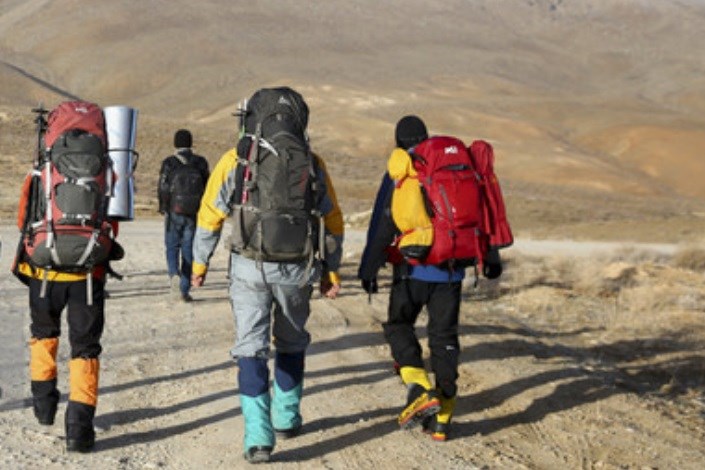  اعزام تیم امداد کوهستان برای نجات دو نفر گمشده در کوه‌های دشتک