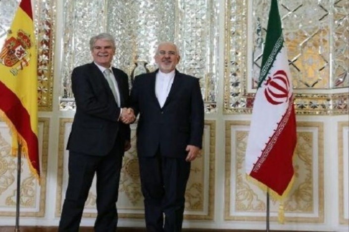 امضای 2 یادداشت تفاهم همکاری‌های سیاسی و حمل و نقل ریلی بین تهران - مادرید