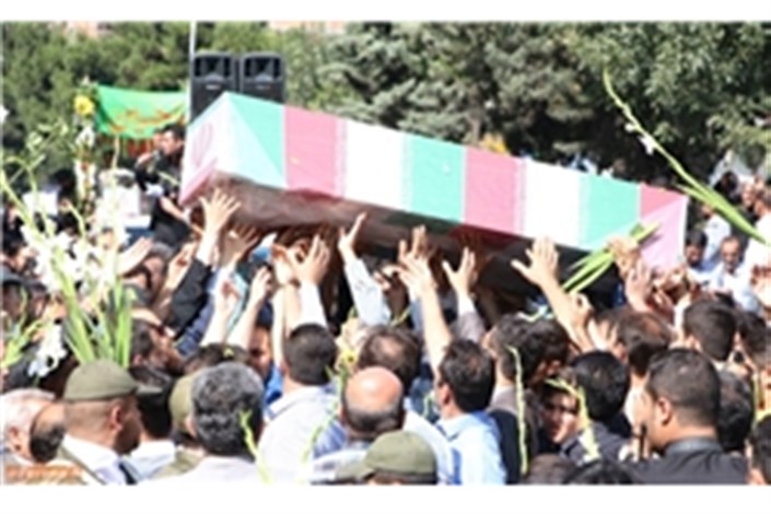 پیکر مطهر ۱۳۵ شهید دفاع مقدس روز پنجشنبه در تهران تشییع می‌شود