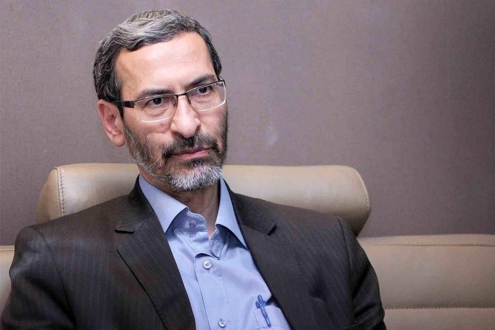 پورمختار : انتقاد احمدی نژاد  از شورای نگهبان عوام فریبی محض است