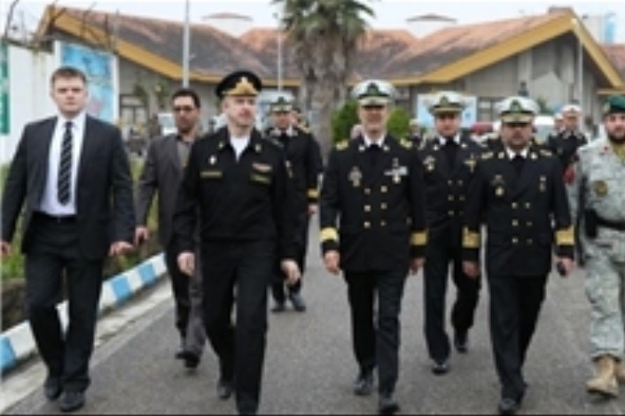 هیات نظامی روس از دانشگاه دریایی ارتش در نوشهر بازدید کرد