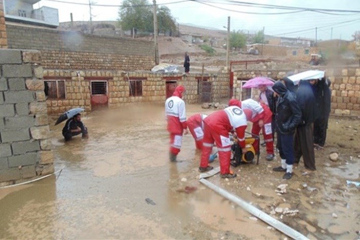 امدادرسانی به ۳۸۶ تن در سیل و آبگرفتگی ۶ استان