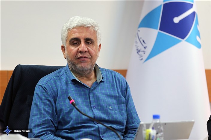 ابلاغ دکتر فرهاد رهبر به کمیسیون معاملات دانشگاه آزاد برای خرید کالاهای ایرانی