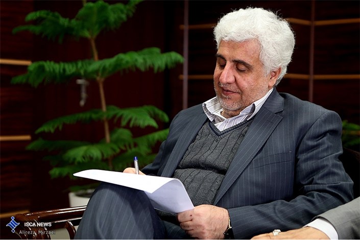 حکم ریاست 10 سرپرست  واحد دانشگاه آزاد اسلامی صادر شد