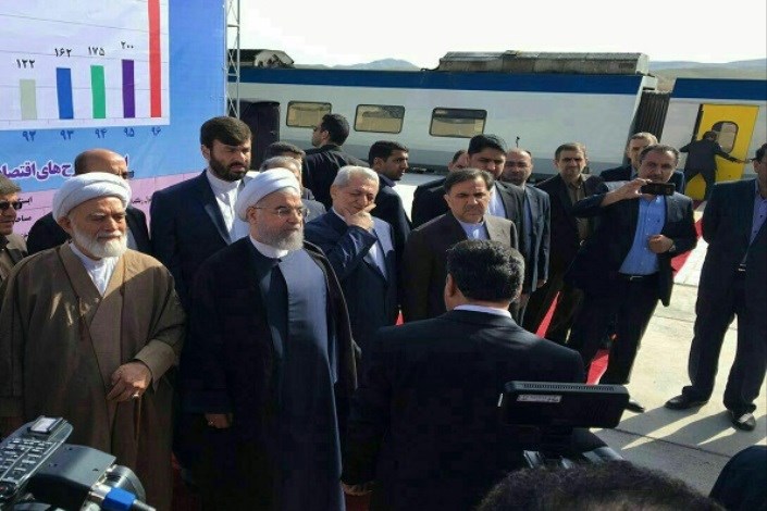 راه‌آهن تهران کرمانشاه افتتاح شد