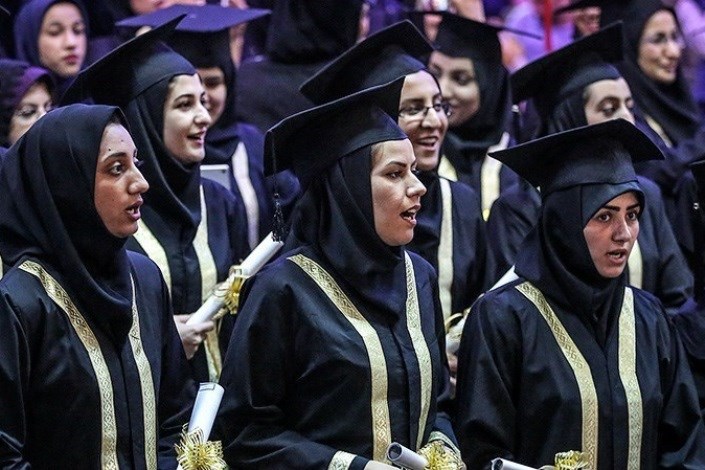سهم زنان در آموزش و علم/ ۳۰ درصد اساتید ایرانی زن هستند