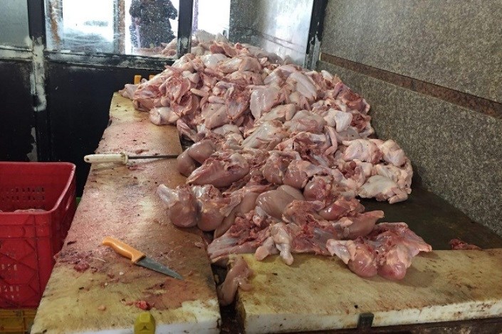  کشف 425 کیلو گوشت مرغ فاسد در شهرستان "خاتم"دراستان  یزد