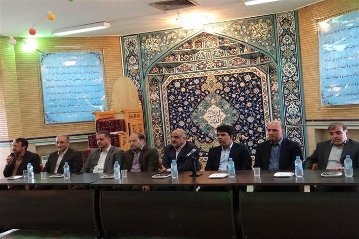 دیدار نوروزی کارکنان و اساتید با هیات رئیسه دانشگاه آزاد واحد اصفهان(خوراسگان)