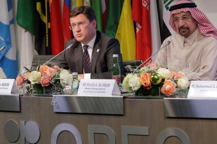 وسوسه جدید عربستان برای نفت ۱۰۰ دلاری