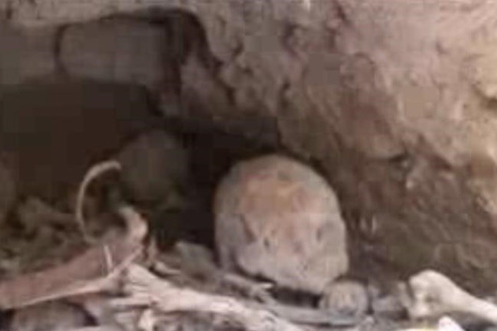 یک گور دسته جمعی قدیمی در بافق یزد کشف شد