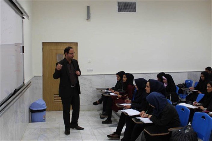  اساتید بورسیه دانشگاه آزاداسلامی به عدم اختصاص سهمیه طرح سربازی  معترض شدند