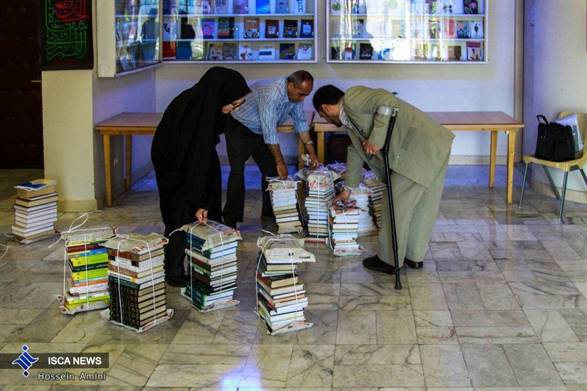 فرح حق نژاد: مراسم کتاب‌خوانی برای کودکان کار افغانی برگزار می شود