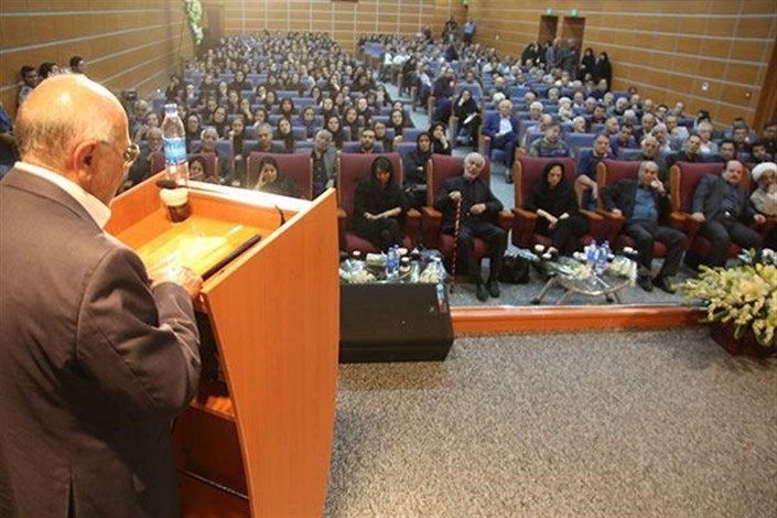 پیام تسلیت دکتر رهبر در مراسم یادبود عضو هیات علمی دانشگاه علوم پزشکی آزاد اسلامی تهران