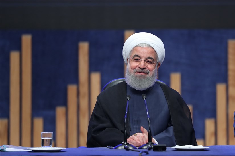 روحانی از نمایشگاه بین‌المللی نفت،گاز، پالایش و پتروشیمی بازدید کرد