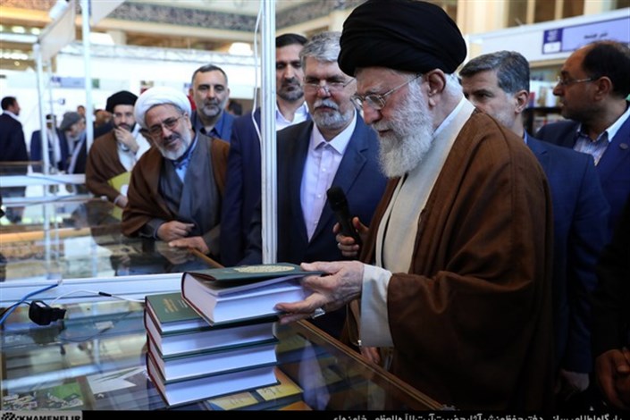 حضور رهبری در نمایشگاه کتاب تهران قوت قلبی برای اهالی فرهنگ است