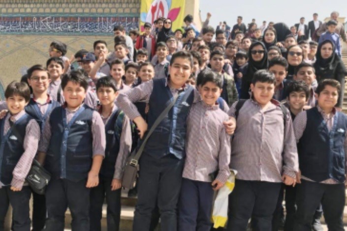 حضور 35000 دانش آموز در نمایشگاه بین المللی کتاب تهران