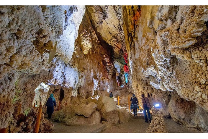 «اعماق غار نخجیر» در شبکه پرس تی وی پخش می شود