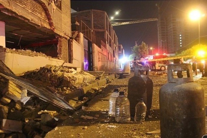 ساختمان 3 طبقه  با انفجار گاز کاملا تخریب شد+عکس