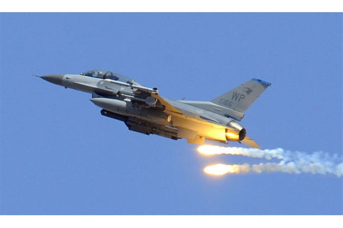 کشته شدن 8 تروریست داعش طی حمله هوایی عراق