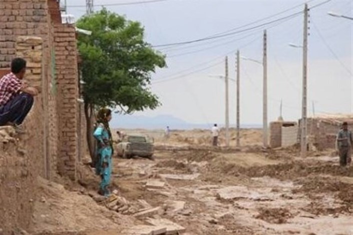  مرگ 7 نفر در اثر ریزش آوار و صاعقه/ به 11  استان متاثر از سیلاب امداد رسانی شد 