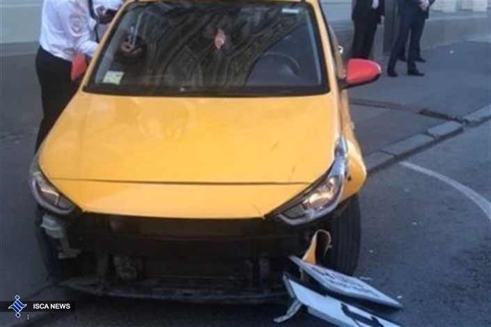 برخورد تاکسی با عابران پیاده در مسکو ۸ زخمی برجای گذاشت