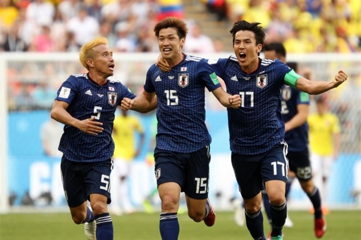  اوزاکو بهترین بازیکن دیدار کلمبیا و ژاپن شد 