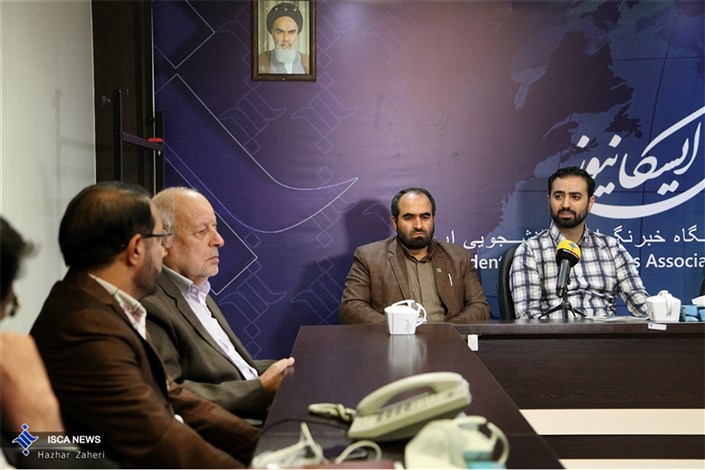 اساتید بسیجی به دنبال حل مسئله انقلاب اسلامی از موضع دین هستند