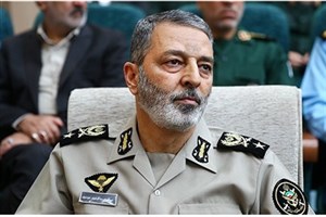 سرلشکر موسوی: ارتش از مردم، با مردم و در کنار مردم است / دفاع از انقلاب و اسلام را وظیفه خود می‌دانیم