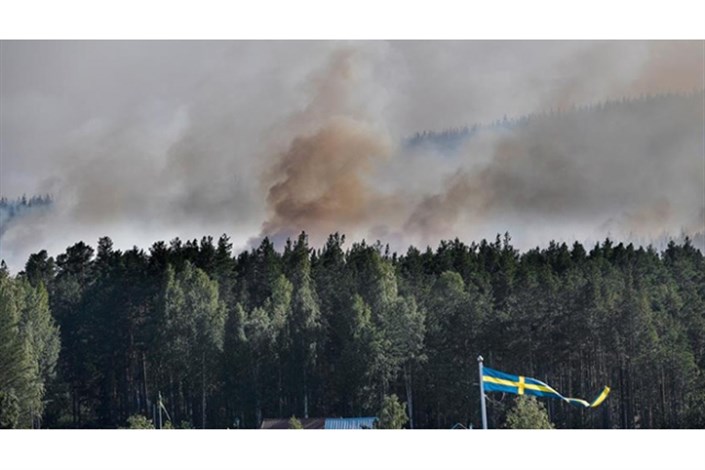 بمباران مناطق گرفتار آتش سوزی در سوئد
