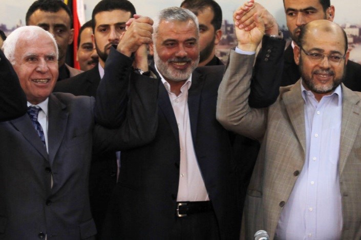 ادامه مذاکرات میان حماس و گروه های فلسطینی/ فتح: حماس صلاحیت مذاکره ندارد