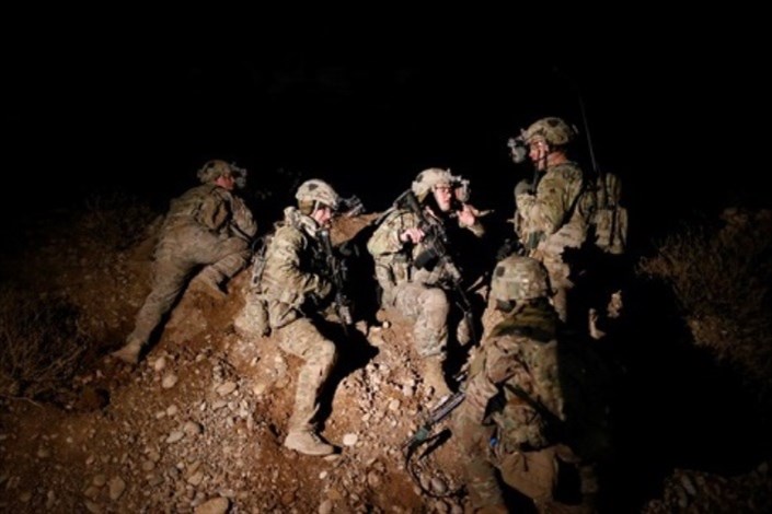 ادامه حضور نیروهای آمریکایی در عراق