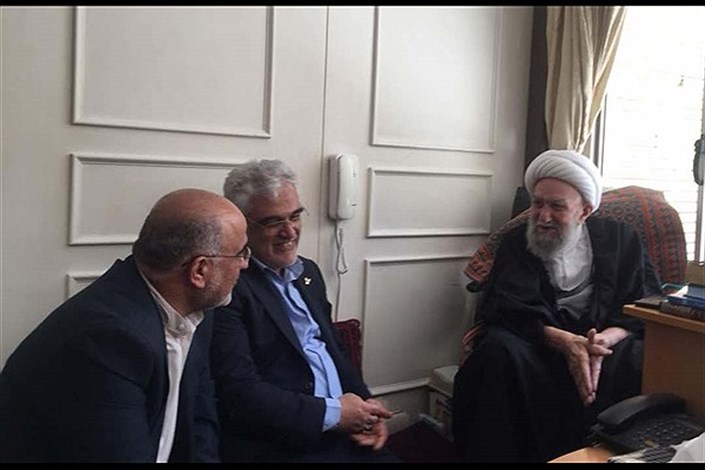 سرپرست دانشگاه آزاد اسلامی با آیات عظام مظاهری و ناصری دیدار کرد