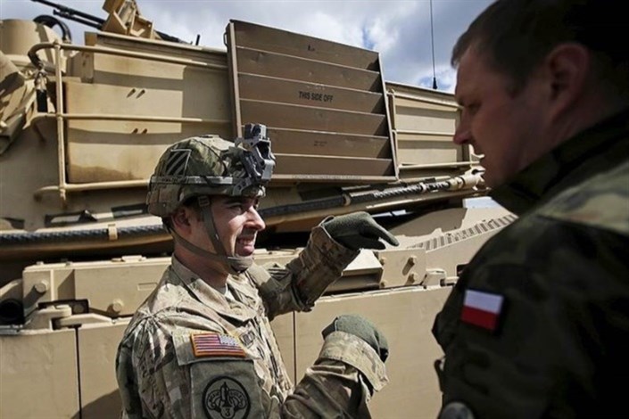 لهستان خواستار استقرار پایگاه نظامی آمریکا شد