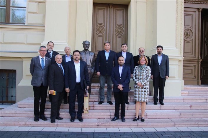 دانشگاه «سگد» مجارستان برای همکاری های دانشگاهی با ایران اعلام آمادگی کرد