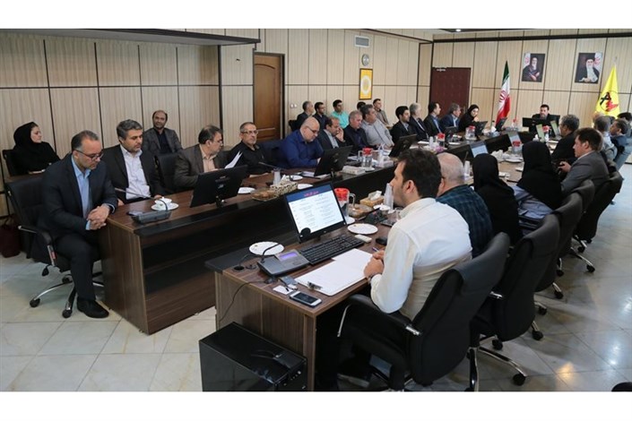 تاکید بر نظارت و کنترل در محیط کار در نشست کمیته عالی ایمنی توزیع برق تهران بزرگ