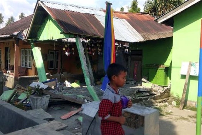 تعداد جانباختگان زلزله در اندونزی به 832 نفر افزایش یافت