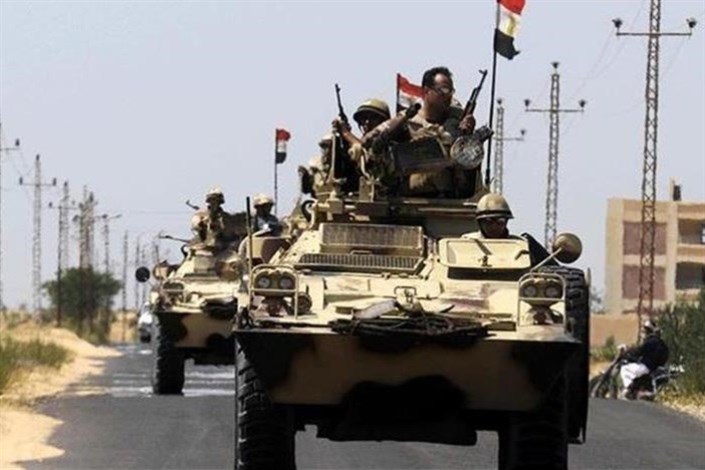 15 تروریست مسلح در صحرای «سینا» کشته شدند