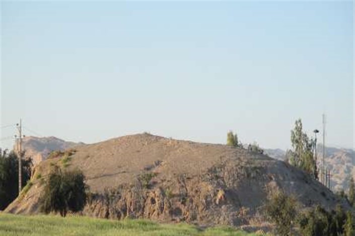 پاکسازی تپه چغا در گتوندخوزستان+عکس