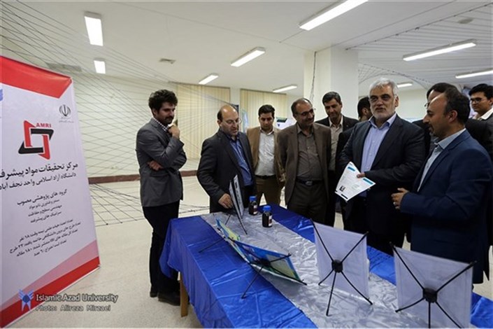 دکتر طهرانچی از مرکز تحقیقات و رشد دانشگاه آزاد اسلامی کاشان بازدید کرد