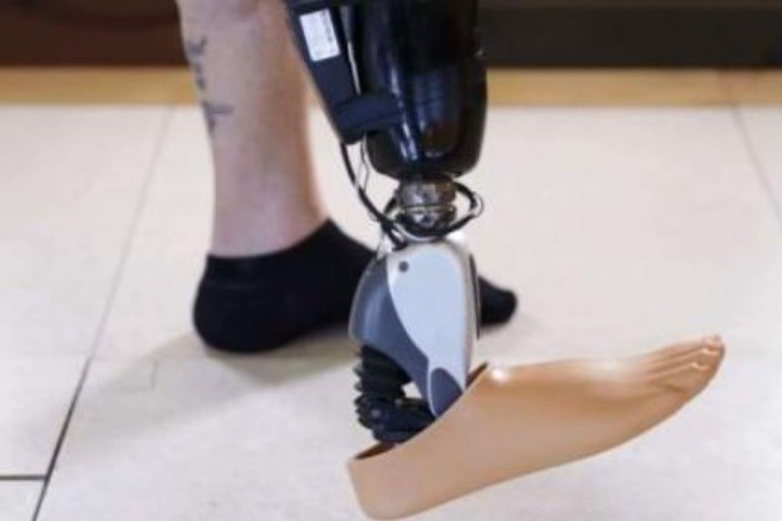 ساخت ربات مچ پا هوشمند در دانشگاه تهران