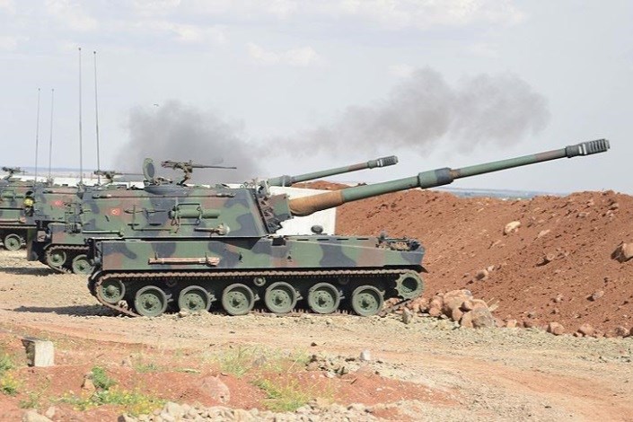 ترکیه مواضع نیروهای متحد آمریکا در سوریه با بمباران کرد