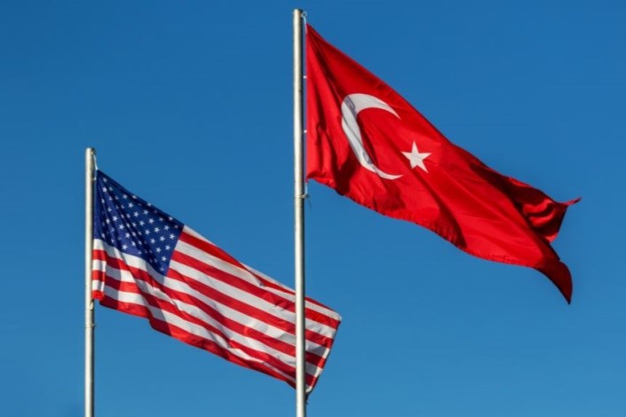 آمریکا و ترکیه تحریم های دوجانبه را لغو کردند
