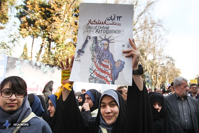 13 آبان؛ تجلی مقاومت ملت ایران در مقابل آمریکا