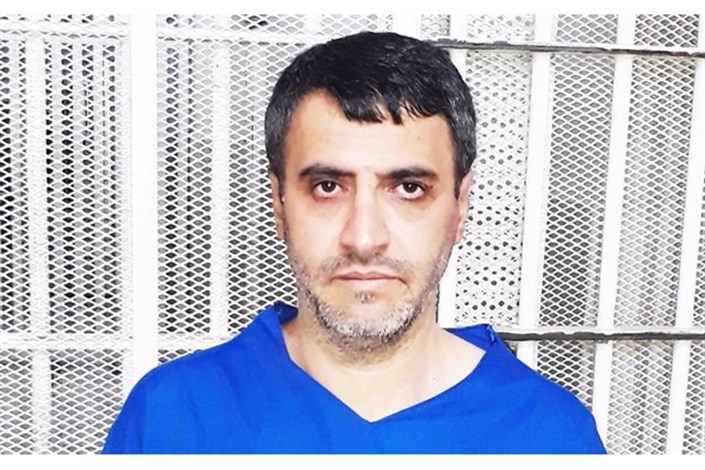 دستگیری سارقی که به اسم  مامورپلیس از رانندگان اخاذی می کرد