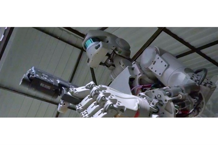 «مالت» به ربات ها تابعیت می دهد!