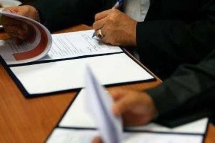 امضای تفاهم‌نامه همکاری بین جهاد دانشگاهی یزد و بخش خصوصی