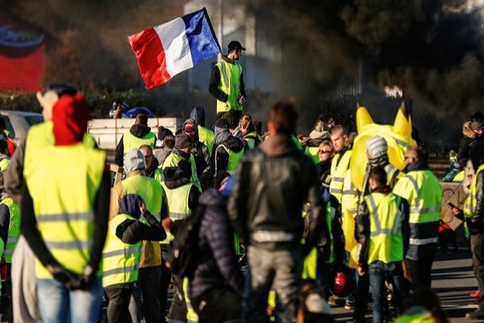 درخواست دولت فرانسه از جلیقه زردها
