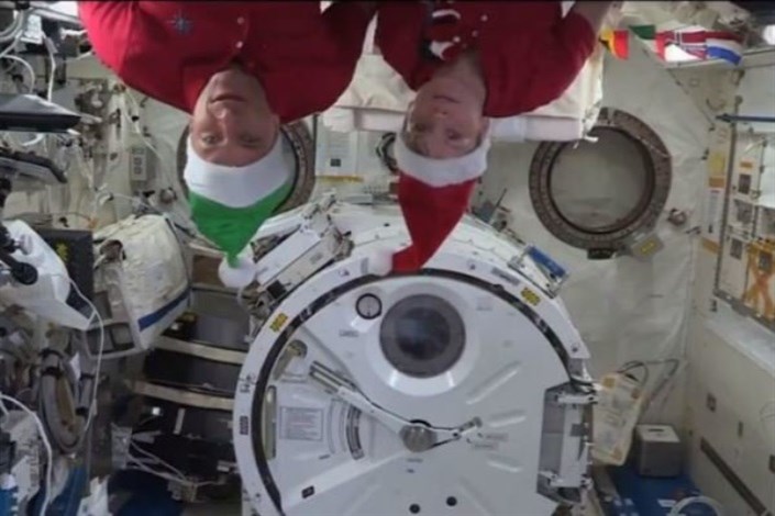 برگزاری مراسم کریسمس در ایستگاه فضایی