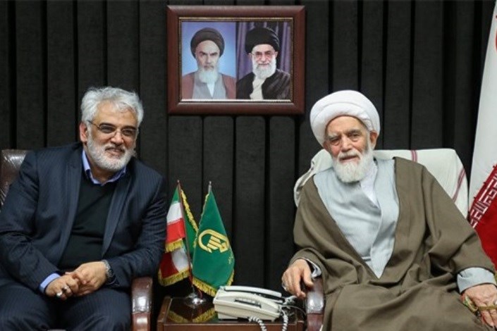 رئیس دانشگاه آزاد اسلامی با آیت الله غیاث الدین طه محمدی دیدار کرد